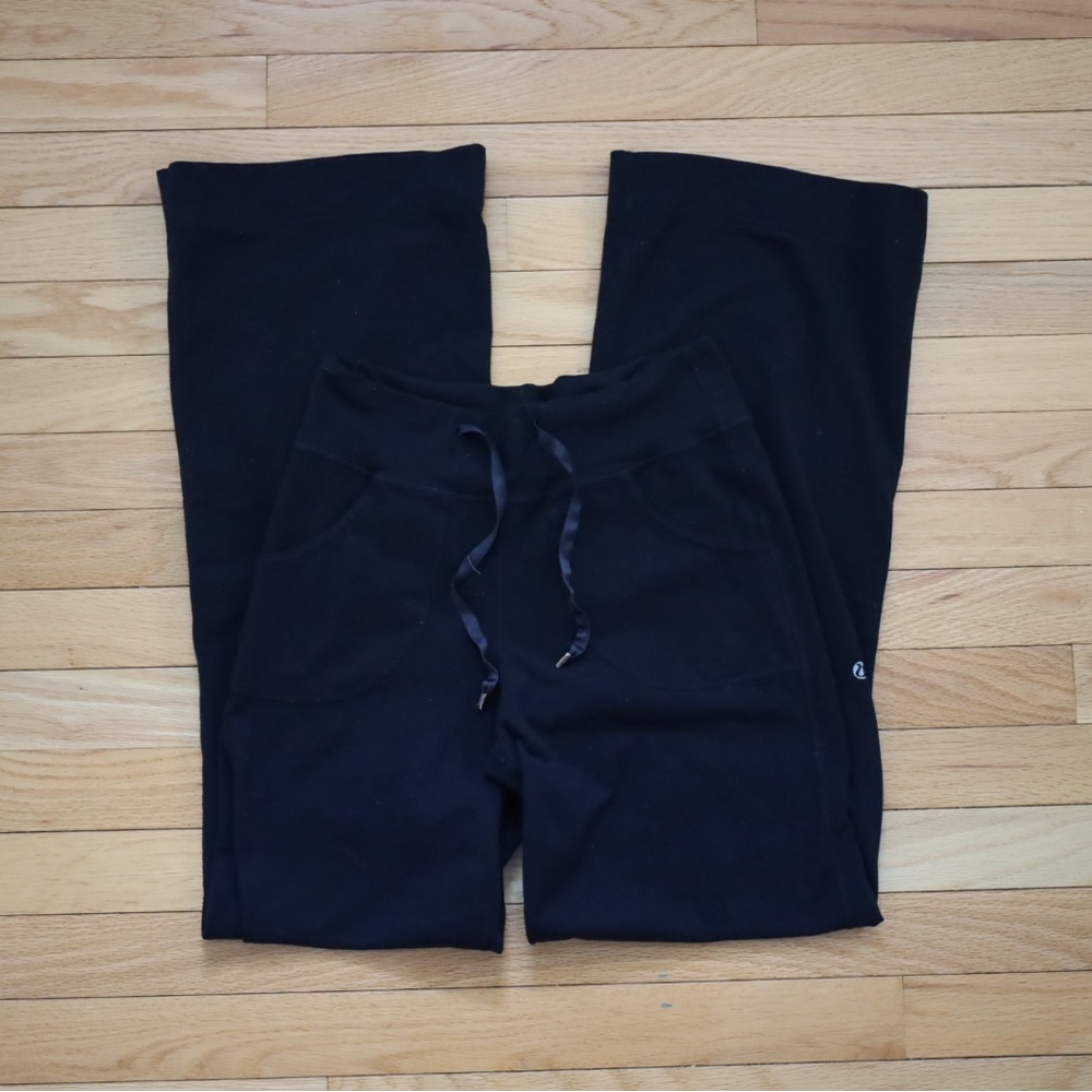 Lululemon Black Still Grounded Flare Leg Yoga Pants with Pockets Womens 2 - Picture 5 of 13